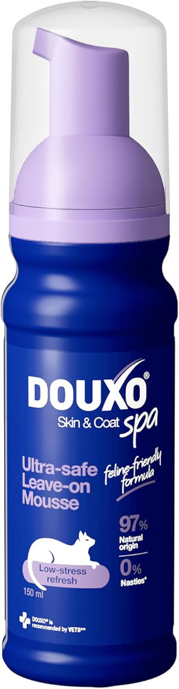 Douxo Spa Low-Stress Refresh Leave-on Mousse for Cats, 150 ml, Safely Cleans and Refreshes the Fur, Leaves the Coat Soft, Radiant and Smelling Great, pH Balanced, Hypoallergenic, Skin-Friendly Formula