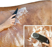 Equiessentials Master Groomer 2.0, Massage Comb for Shedding & Cleaning, Pet Grooming Tool for Horses, Dogs, Cats (red,1pcs)